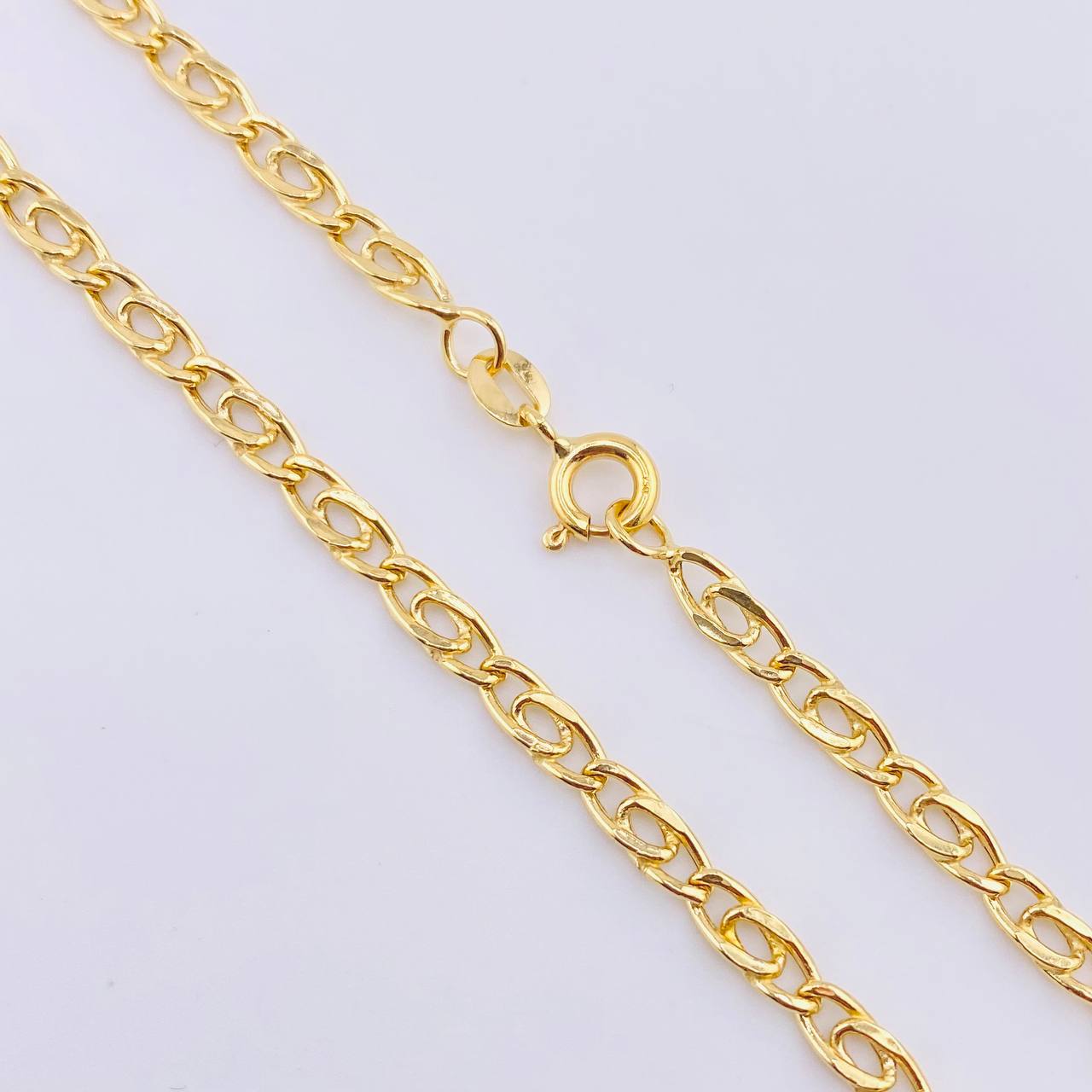 Cadena Lumachina 7.8gr / 23 1/2 in / 3mm Oro Amarillo +3 18K