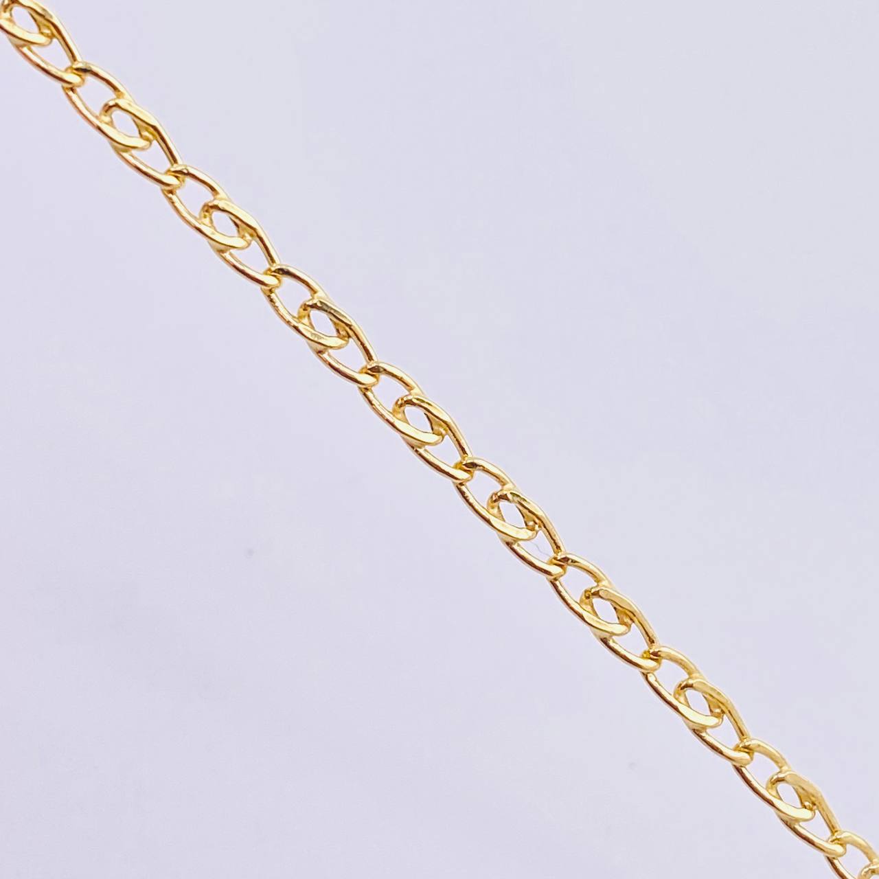 Cadena Lumachina 4.35gr / 23 1/2 in / 2mm Oro Amarillo +3 18K