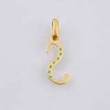 Dije Letra S Esmeraldas 11pts 0.6gr / 3/4 in / Oro Amarillo 18K ©