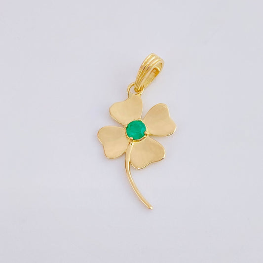 Dije Flor De La Suerte Esmeraldas 12pts 1.3gr / 1 in / Oro Amarillo 18K ©