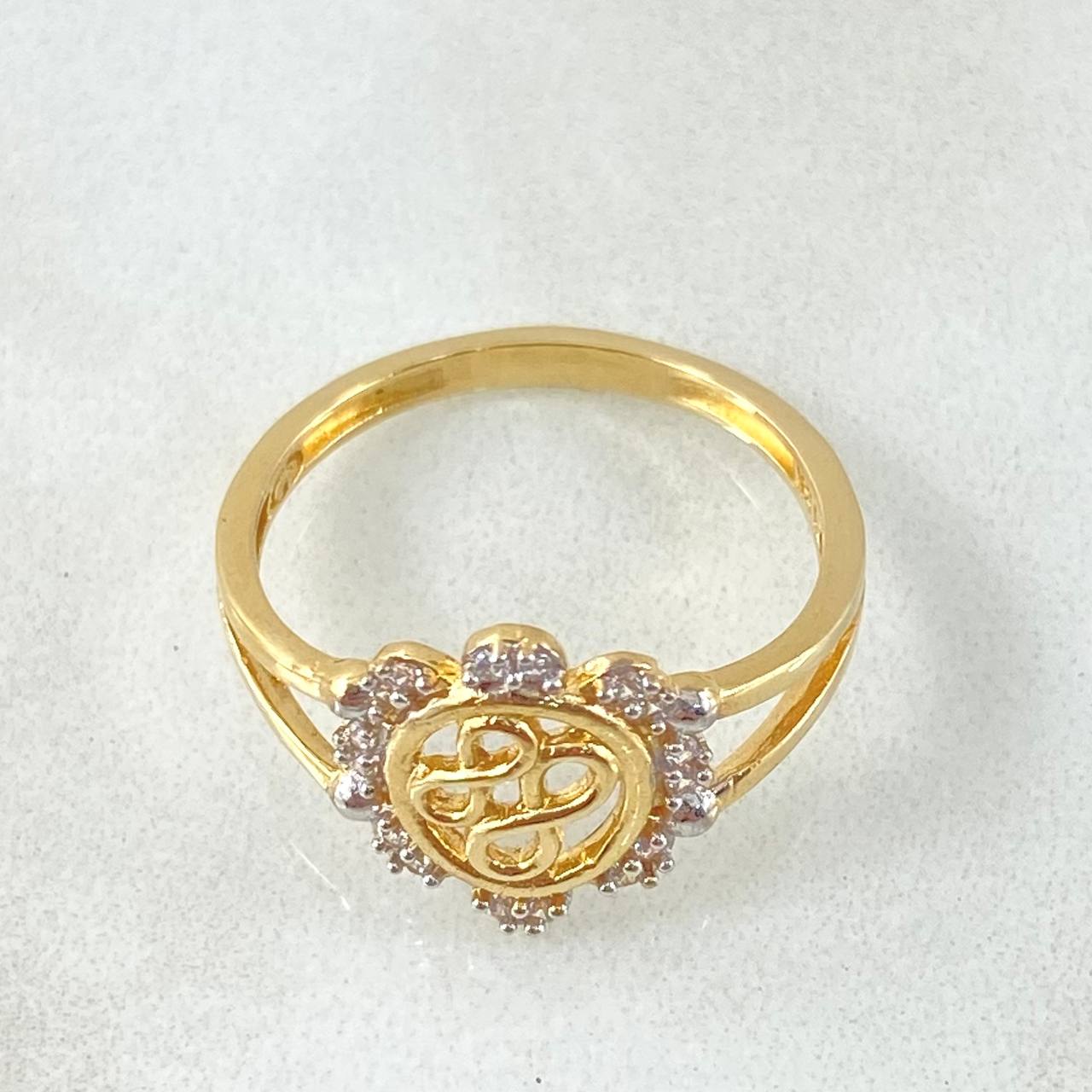 Anillo Doble Infinito Floreado 2.35gr / T6 1/2 / Oro Amarillo 18K
