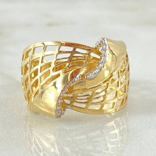 Mesh Wave Ring 3.9gr / Size 6 3/4 / 18K Yellow Gold