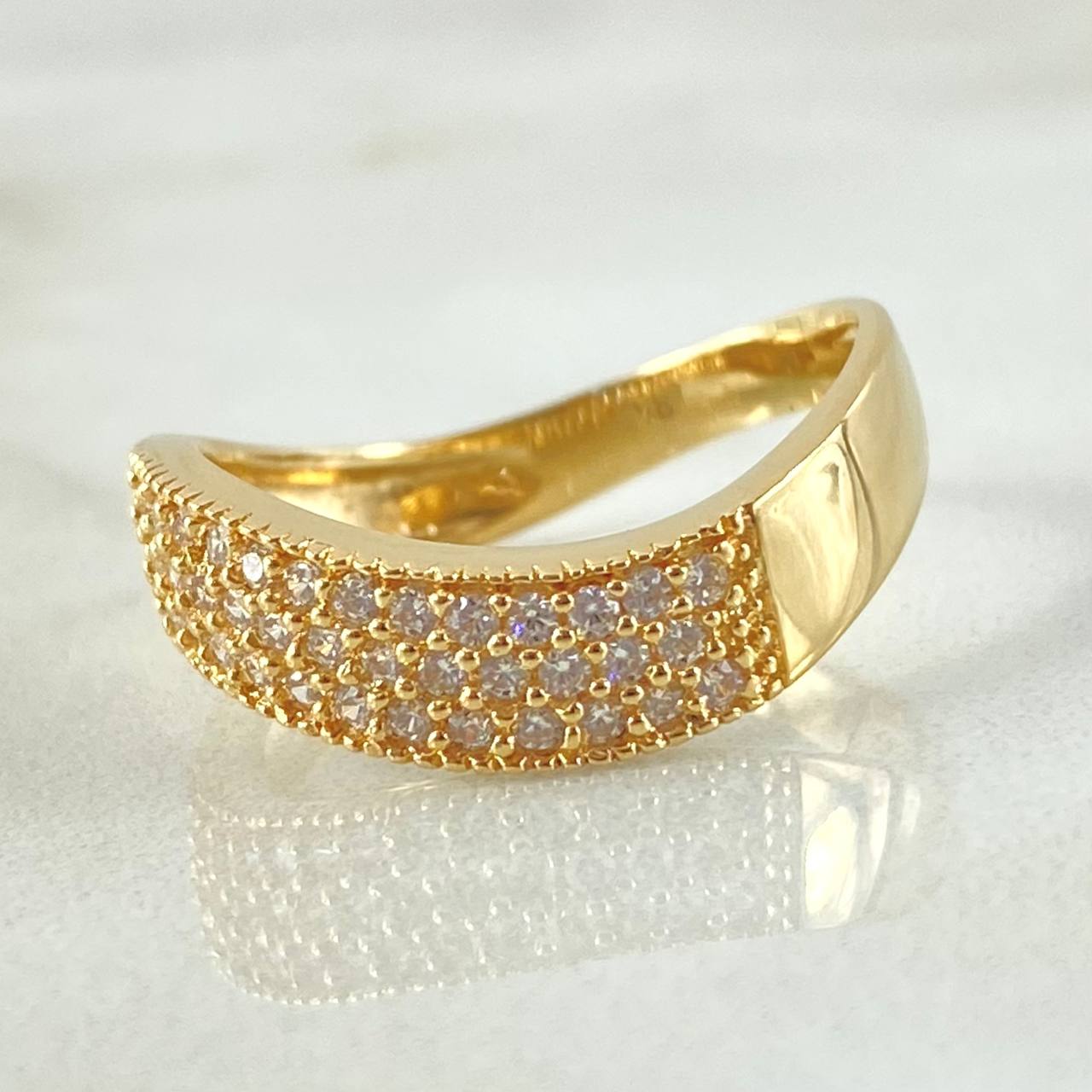 Anillo Ola Doble 3.4gr / T6 / Oro Amarillo 18K