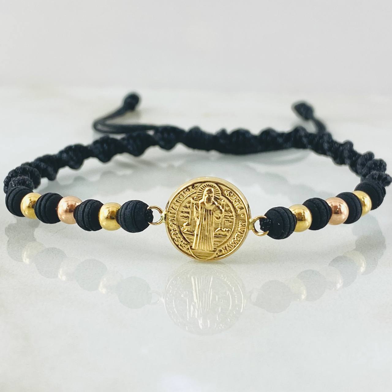 Black Bracelet Charm San Benito 1.3gr / Two Tones Yellow Rose 18K ©