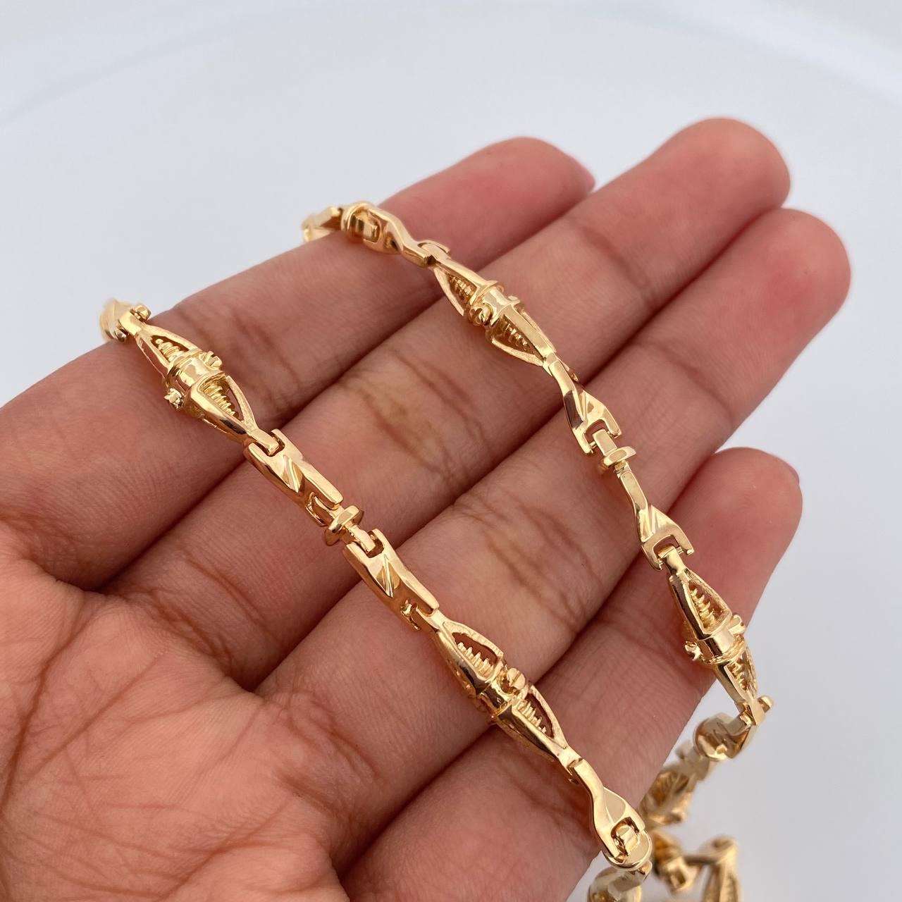 Dubai Chain 46.65gr / 60.8cm / 18K Yellow Gold $