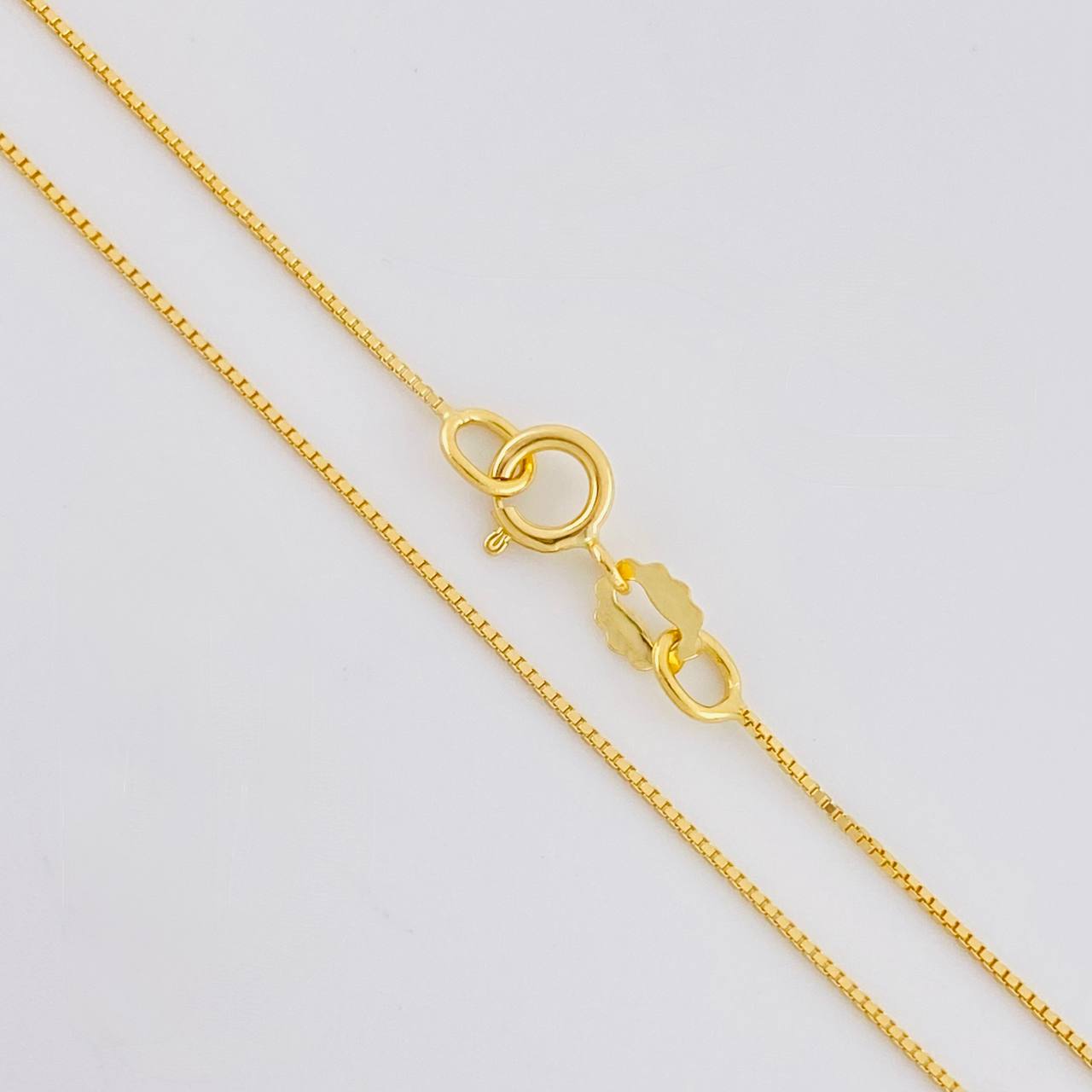Set Cadena Veneciana + Dije Virgen Milagrosa / 1.35g / 16 in Oro Amarillo 18K