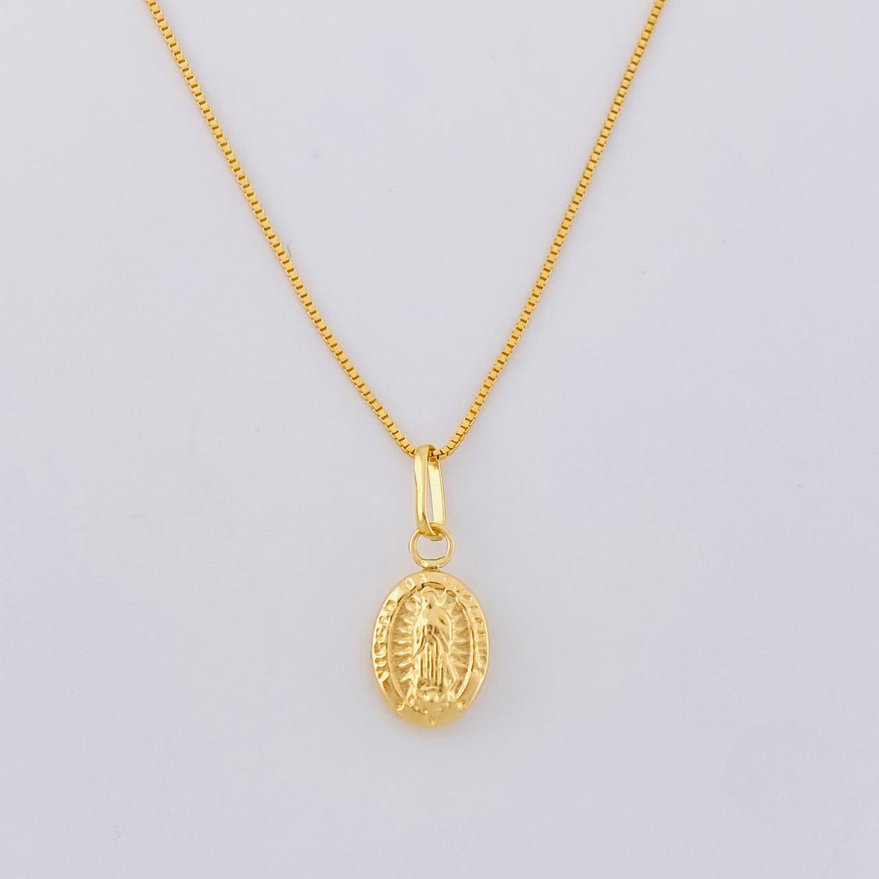 Set Cadena Veneciana + Dije Guadalupe / 1.6g / 20 in Oro Amarillo 18K
