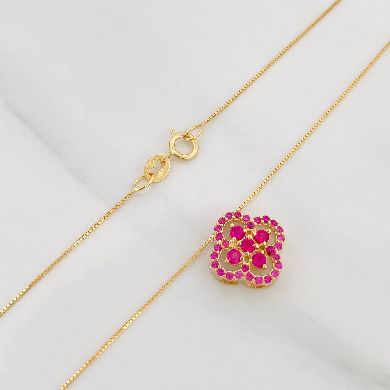 Set Venetian Chain + Clover Pendant / 2.45 g / 17 3/4 in 18K Yellow Gold