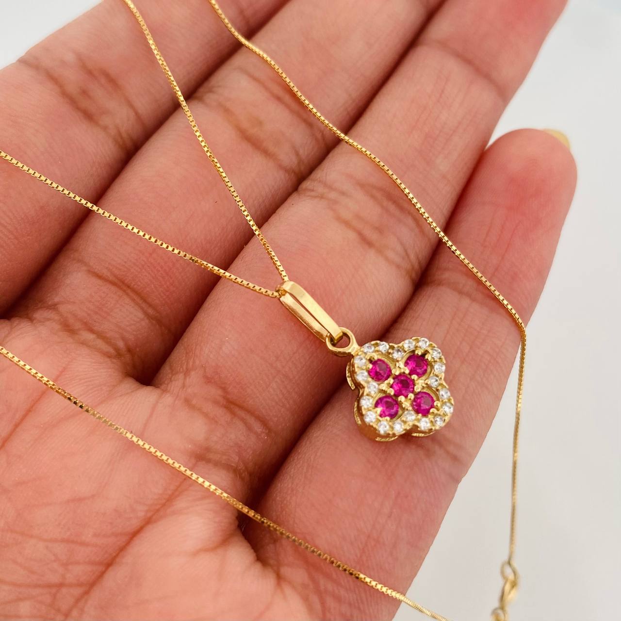 Set Cadena Veneciana + Dije Trebol / 2.15 g / 17 3/4 in Oro Amarillo 18K