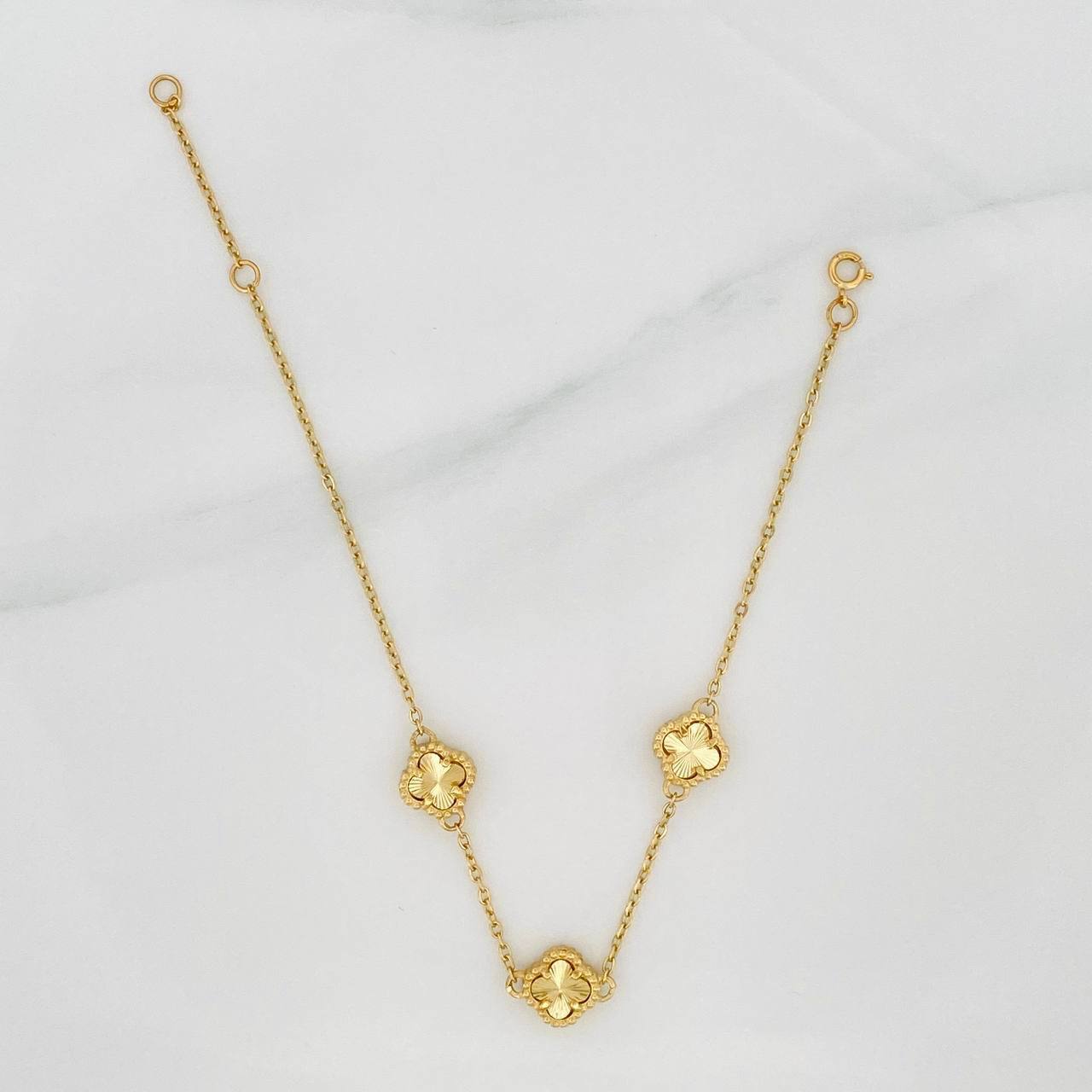 Modular Bracelet Classic Link Clover 3.55 g / 6 3/4 in - 7 1/2 in / 1.2 mm 18K Yellow Gold