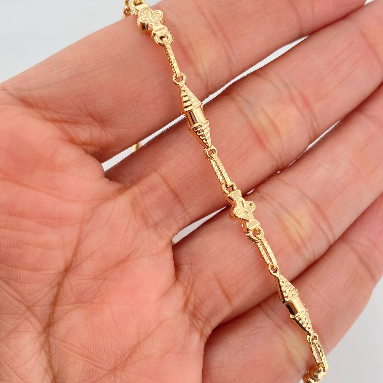 Bracelet Rustic Dubai 4 g / 8 3/4 in / 4 mm Yellow Gold 18K
