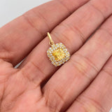 Dije Halo Cuadrado 2.1 g / 3/4 in Oro Amarillo 18K