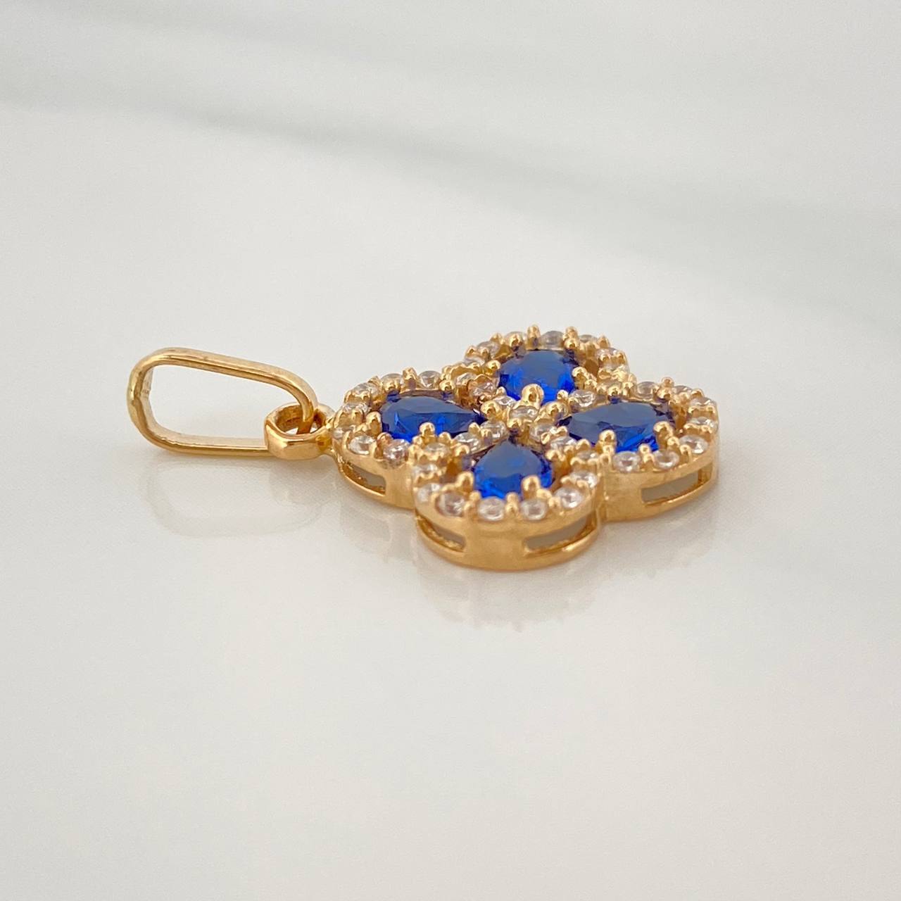 Dije Trebol 1.6 g / 3/4 in Oro Amarillo 18K