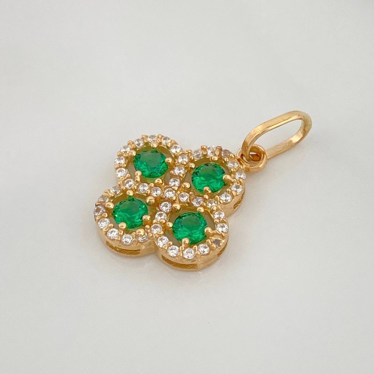 Clover Pendant 1.6 g / 3/4 in 18K Yellow Gold