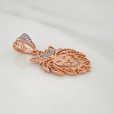 Dije León 3.1 g / 1 1/2 in Dos Oros Blanco Rosa 18K