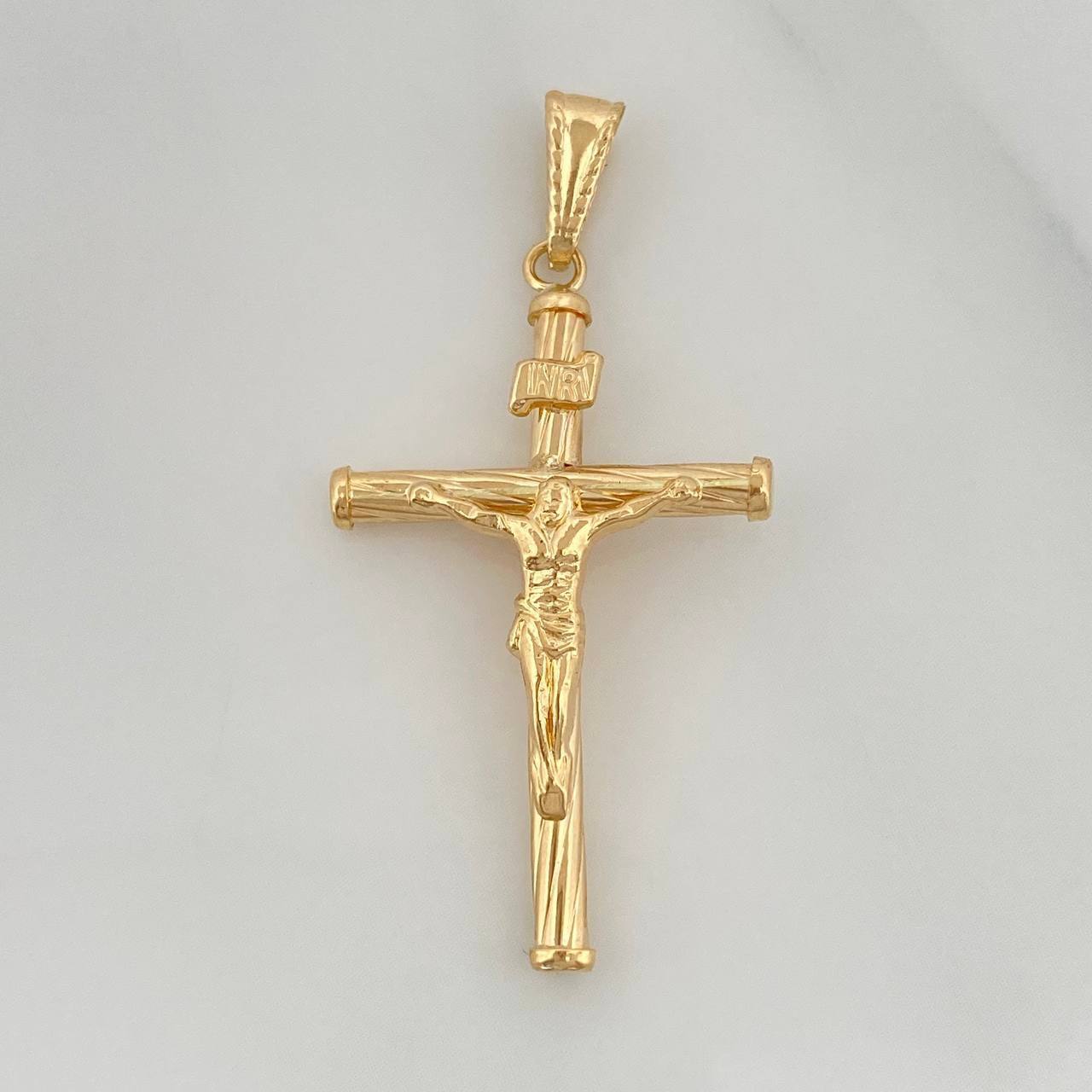 Pendant Cross Christ 1.4 g / 1 3/4 in Yellow Gold 18K