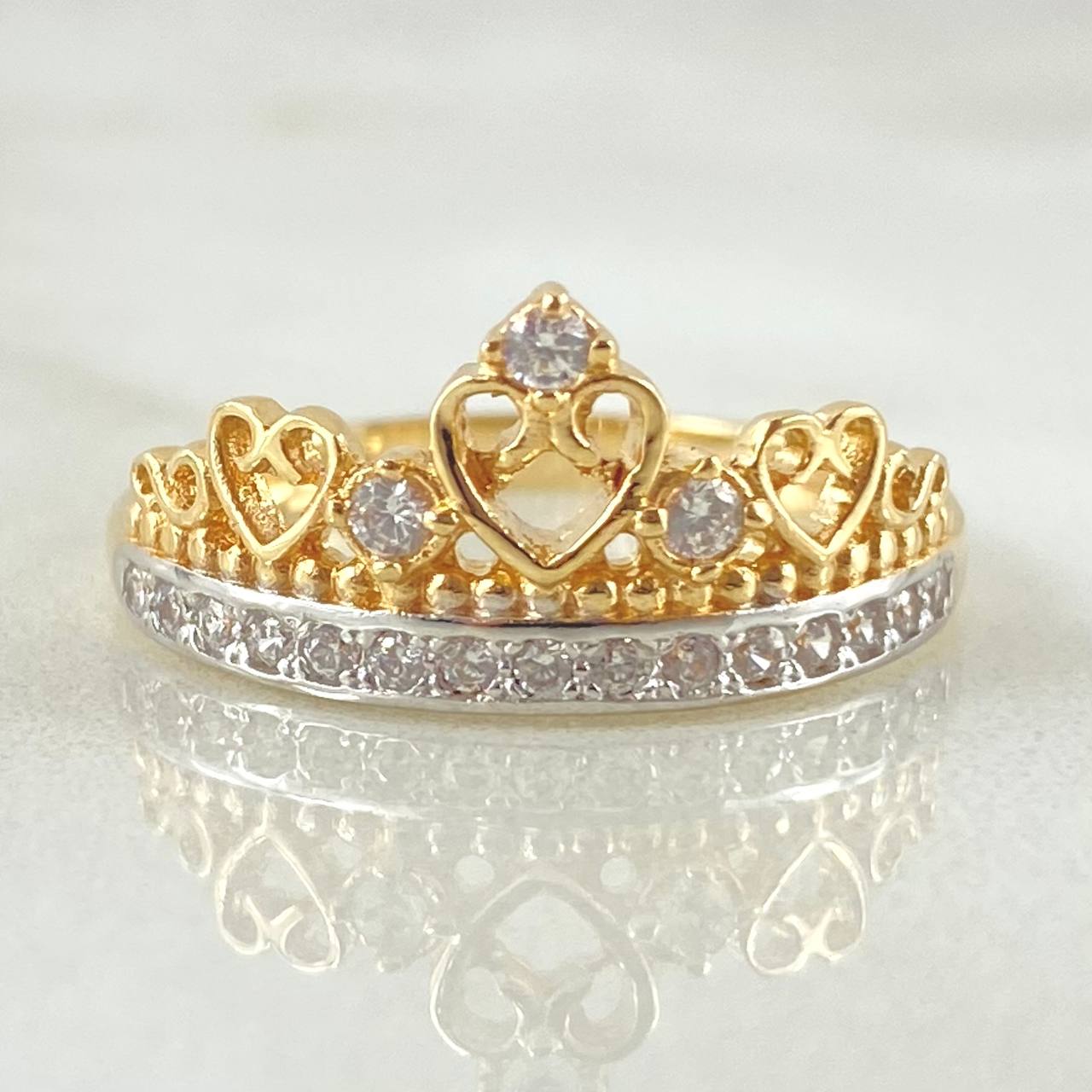 Heart Crown Ring 2.95gr / Size 7 / 18K Yellow Gold*