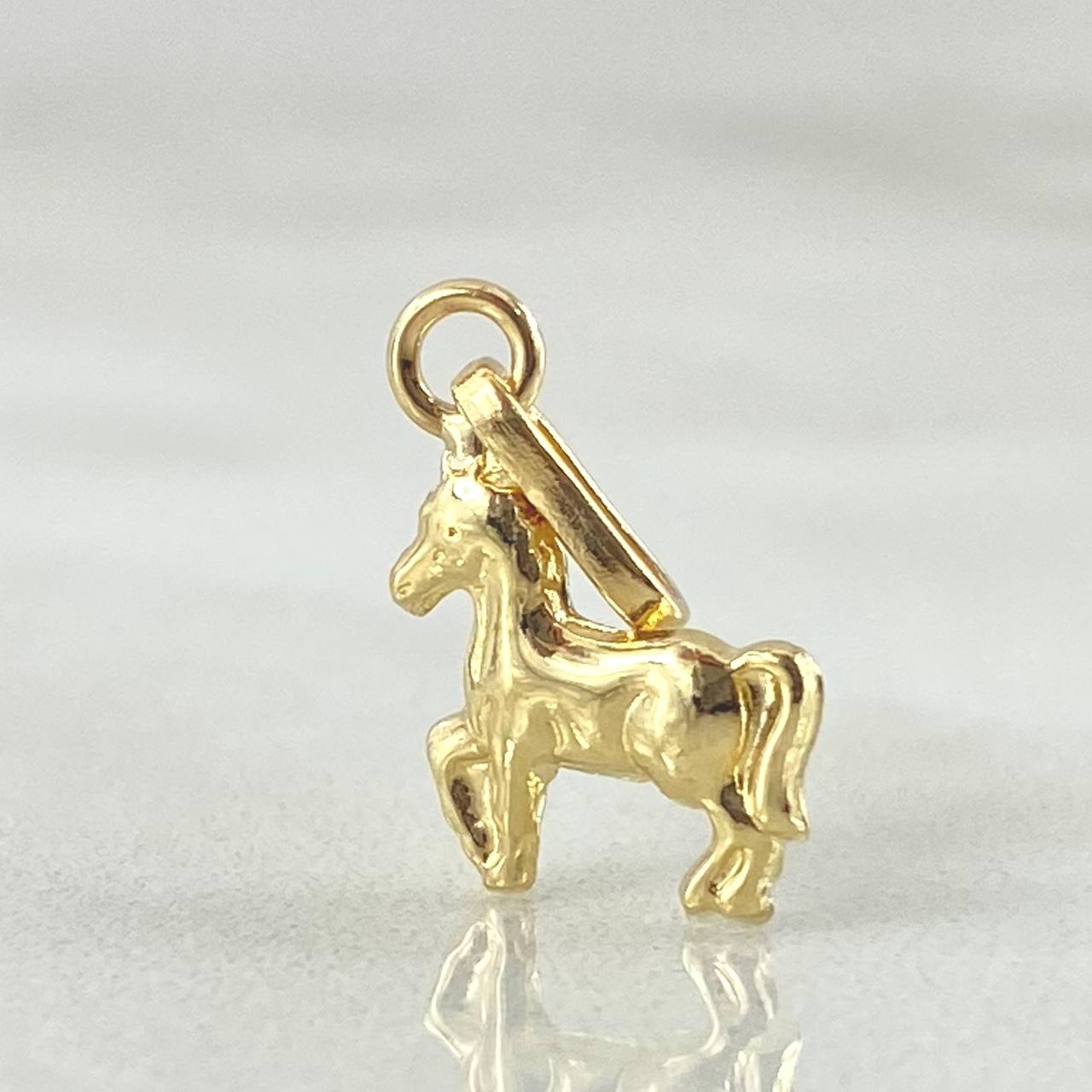Pendant Horse 0.45gr / 1.8cm / 18K Yellow Gold