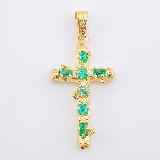 Dije Cruz Tronco Esmeraldas 1.4 Qts 3.2gr / 1 1/2 in / Oro Amarillo 18K