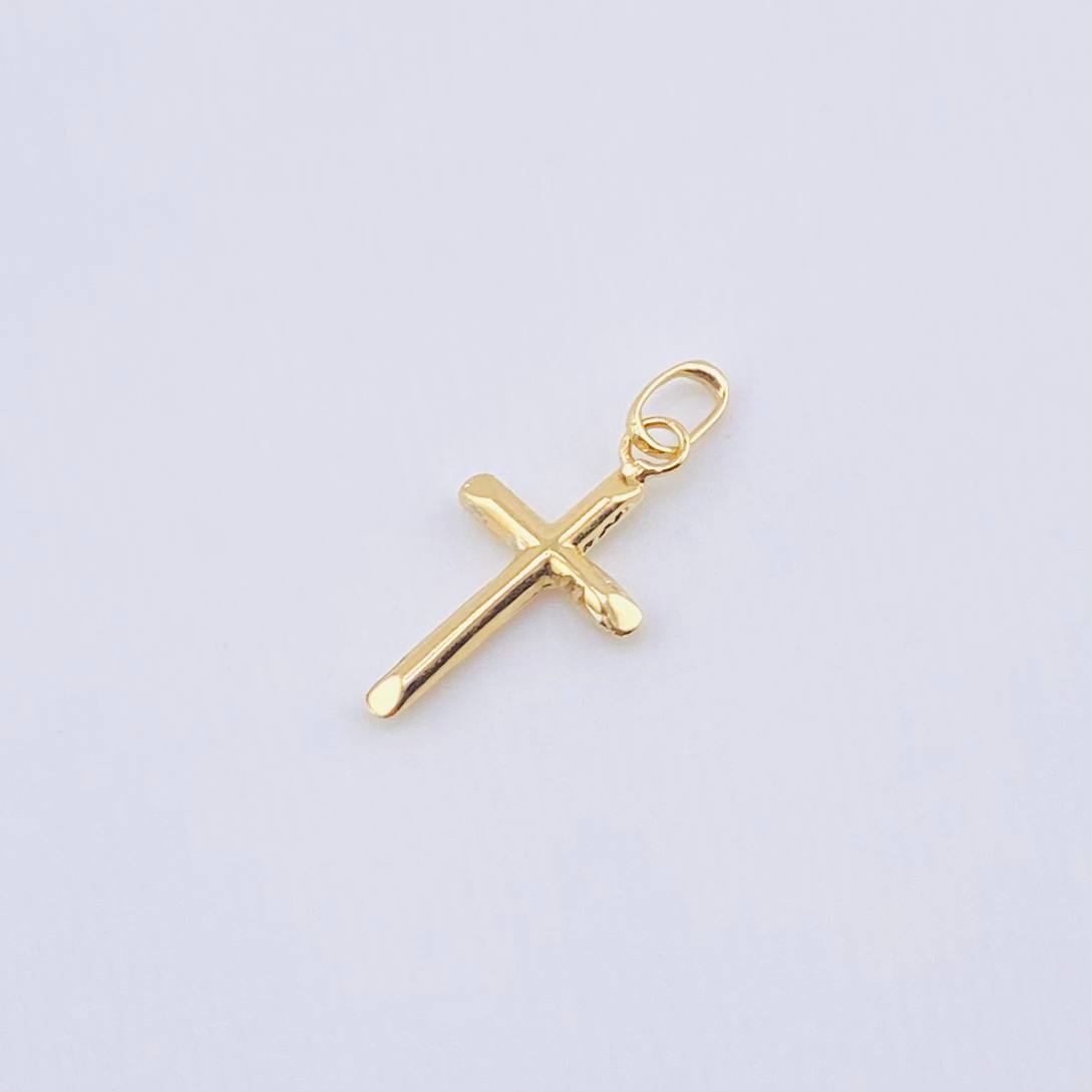 Cross Pendant 0.3gr / 3/4 in / 18K Yellow Gold *