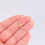 Cross Pendant 0.3gr / 3/4 in / 18K Yellow Gold *