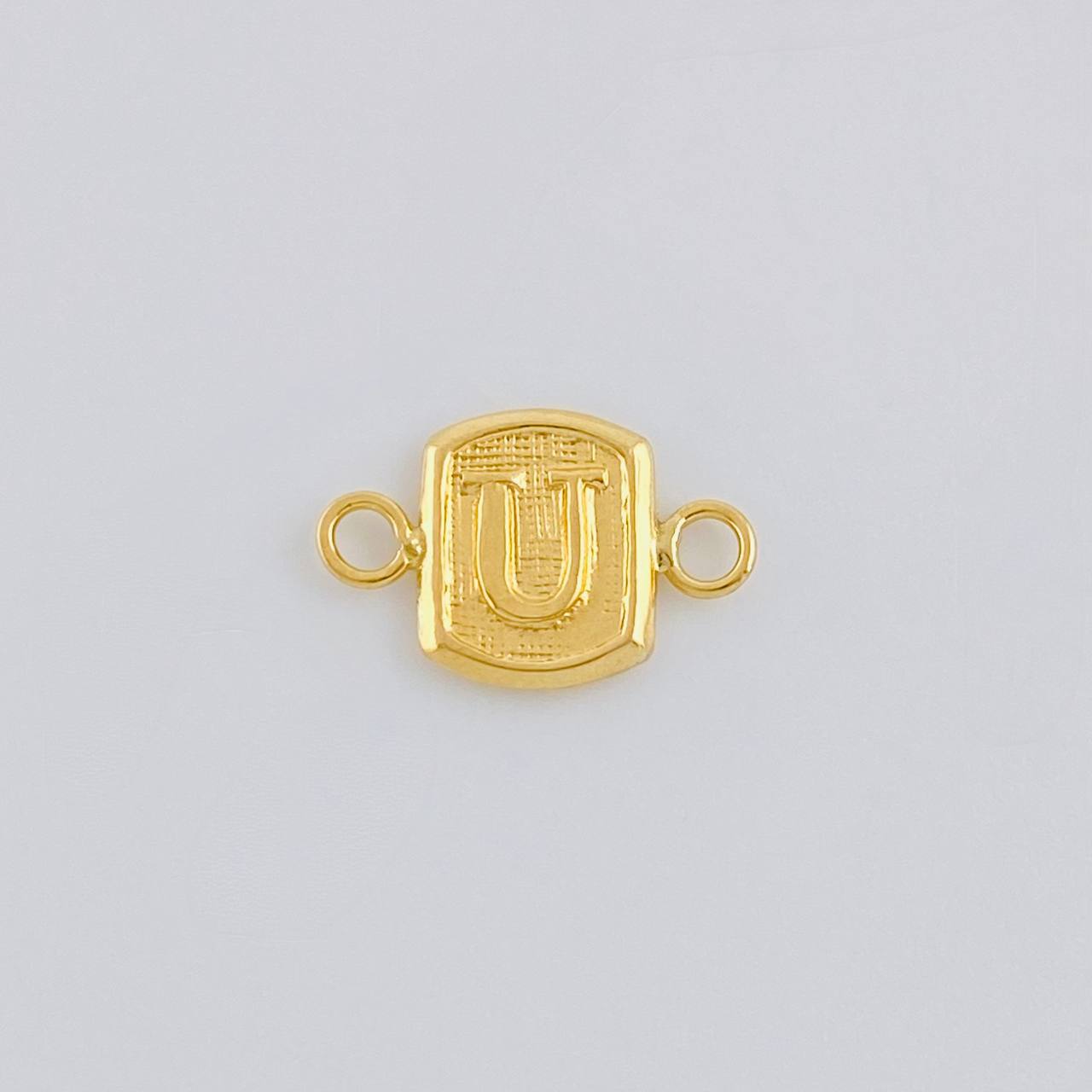 Charm Letter U 0.3 g / 1/2 in Yellow Gold 18K
