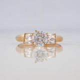 Solitaire Ring 1.45 g / T7 1/2 Yellow Gold 18K