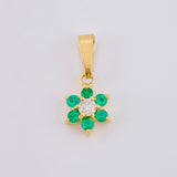 Dije Flor Driada Diamante 8pts Esmeraldas 9pts 0.75gr / 3/4 in / Oro Amarillo 18K ©