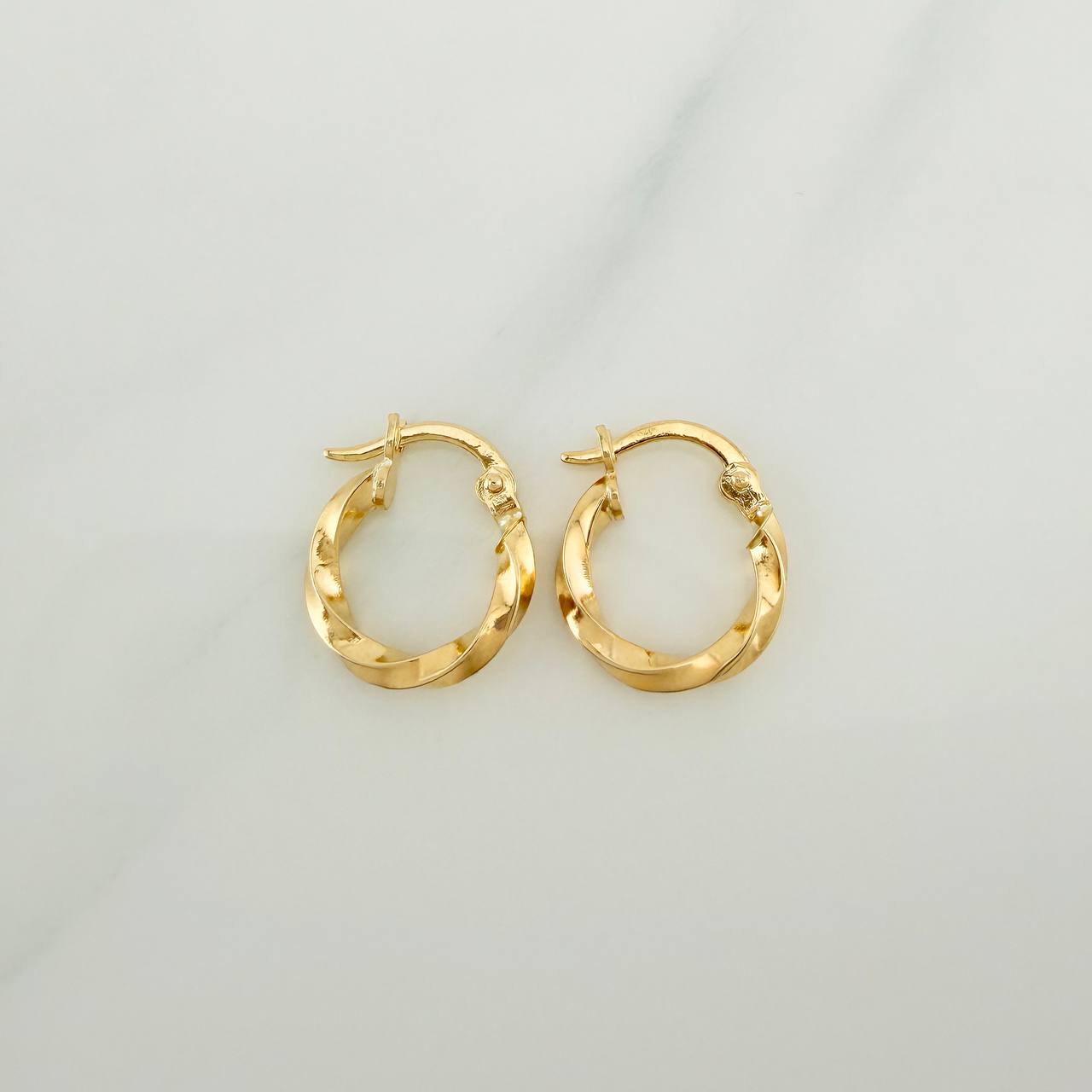 Candongas Kari 0.9gr / 1/2 in / Oro Amarillo 18K %
