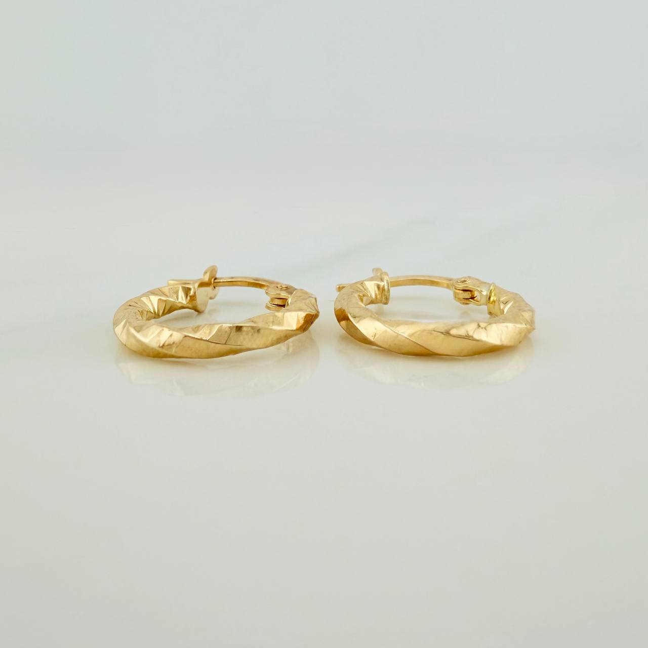 Hoop Earrings Yudi 1gr / 1/2 in / Yellow Gold 18K &