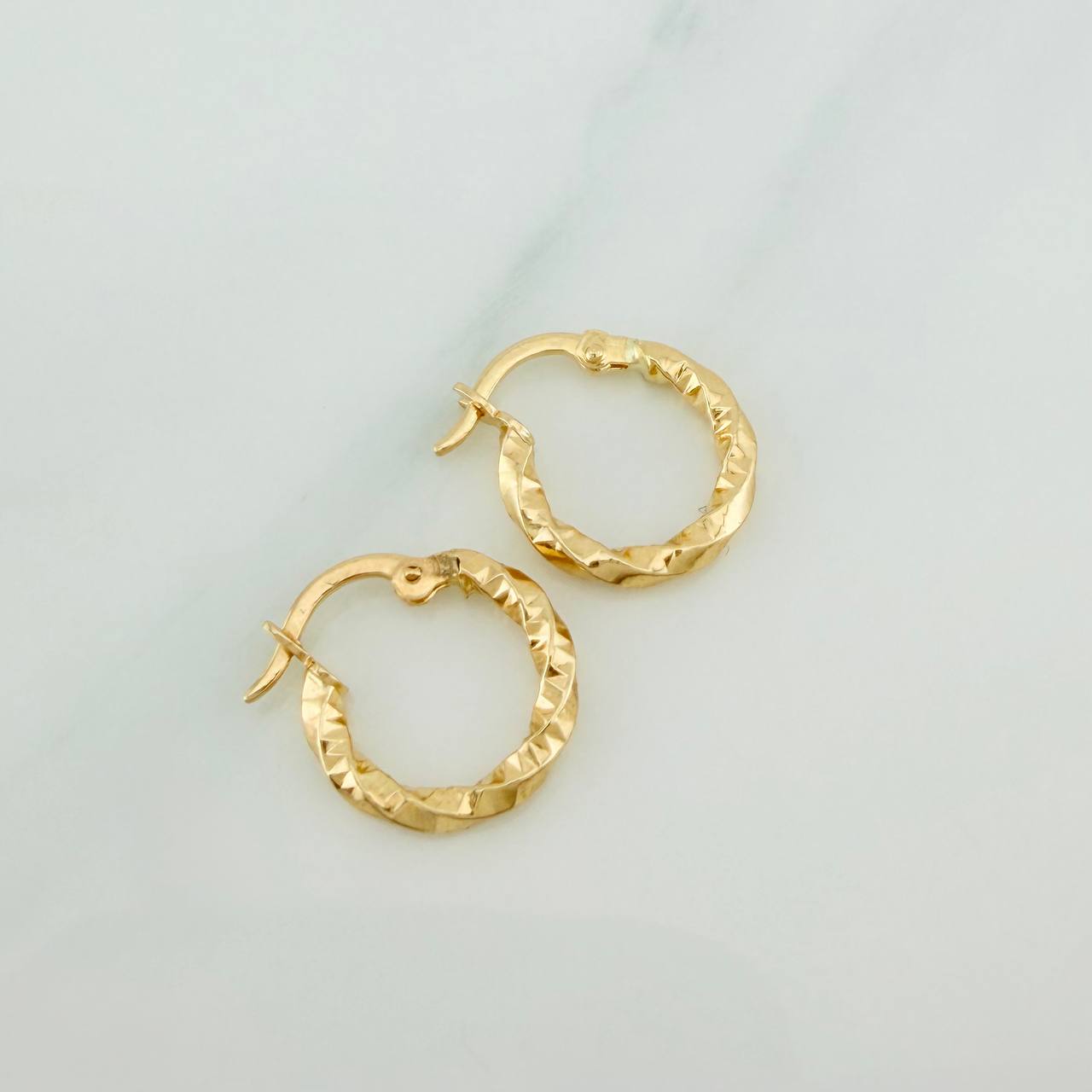 Hoop Earrings Yudi 1gr / 1/2 in / Yellow Gold 18K &