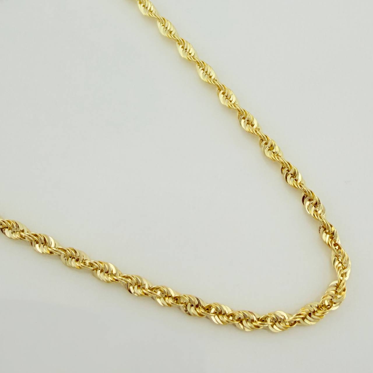 Cadena Lazo 6.2gr / 23 1/2 in / 2.5mm Oro Amarillo +3 18K %