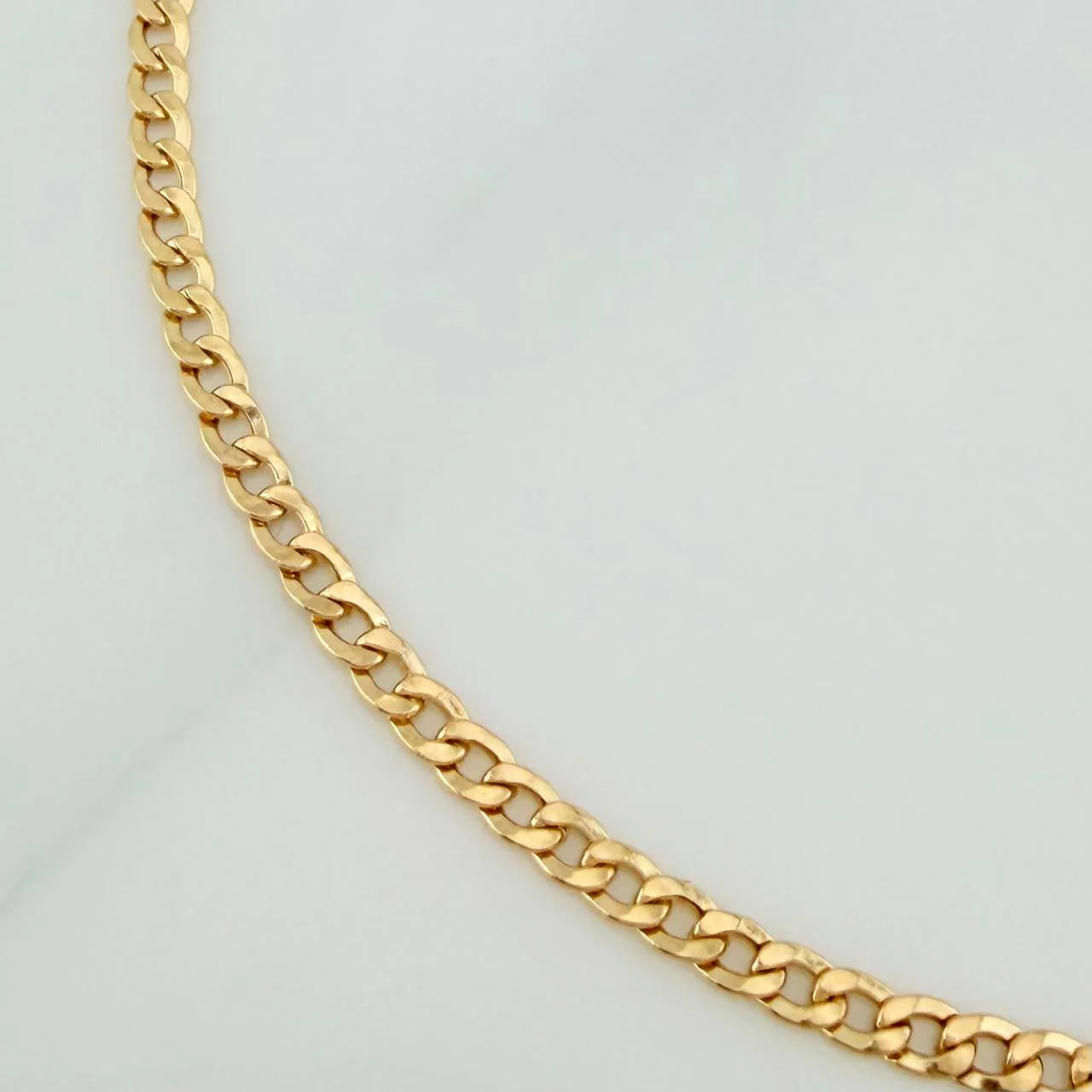 Pulso Cubano 1.1 g / 8 in / 2.45 mm Oro Amarillo 18K