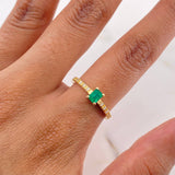 Ring Solitaire Churumbela 2.65gr / Size 7 / Emerald 43 Pts Diamond 20 Pts 18K Yellow Gold (Jewel) &