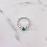 Ring Solitaire Churumbela 2.35gr / Size 6 1/2 / Emerald 49 Pts Diamond 30 Pts 18K White Gold (Jewel) &