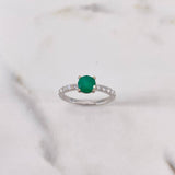 Ring Solitaire Churumbela 2.35gr / Size 6 1/2 / Emerald 49 Pts Diamond 30 Pts 18K White Gold (Jewel) &