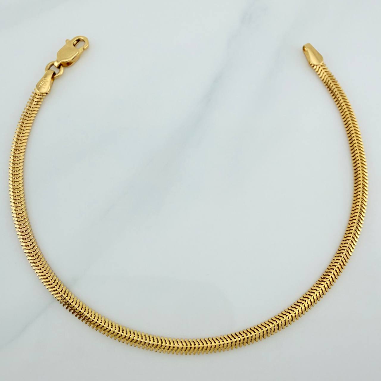 Pulso Serpiente 3.8gr / 7 1/2 in / 2.8mm Oro Amarillo +3 18K $