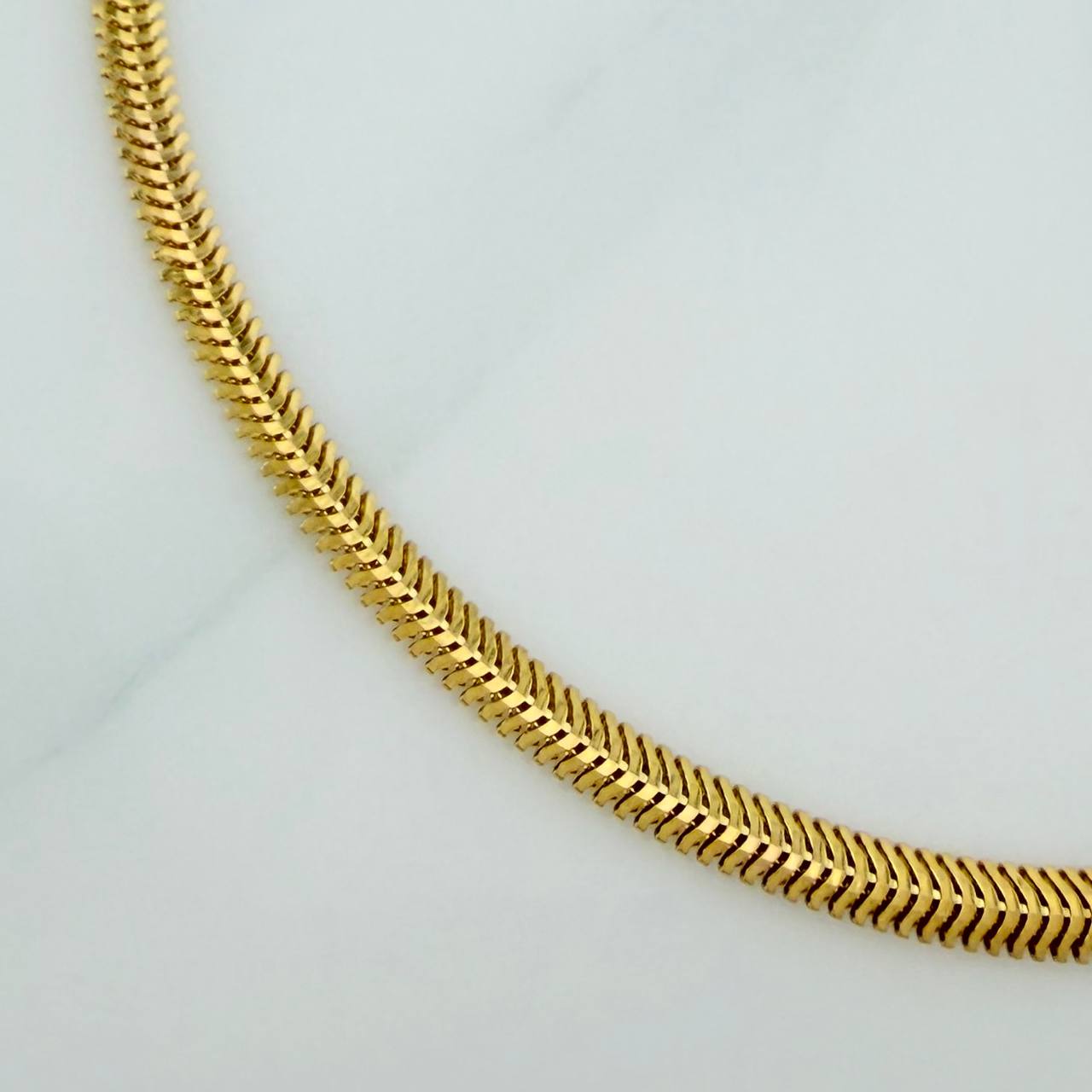 Pulso Serpiente 3.8gr / 7 1/2 in / 2.8mm Oro Amarillo +3 18K $
