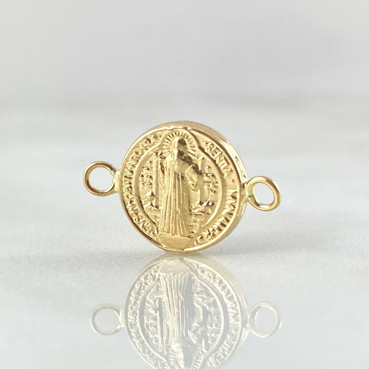 San Benito Charm 0.55gr / 1.6cm / 18K Yellow Gold