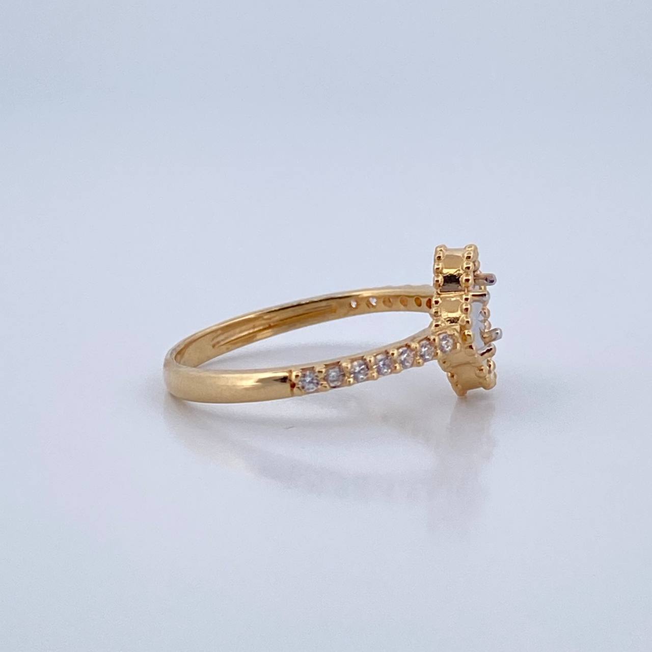Anillo Trebol 2.15gr / T6 1/4 / Dos Oros Amarillo Blanco Nac.Esp. 18K &
