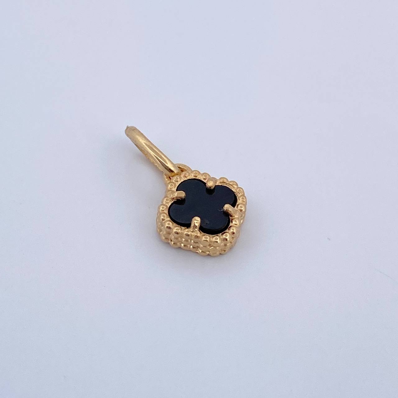 Clover Pendant 0.95gr / 1.5cm / 18K Yellow Gold Nac.Esp.