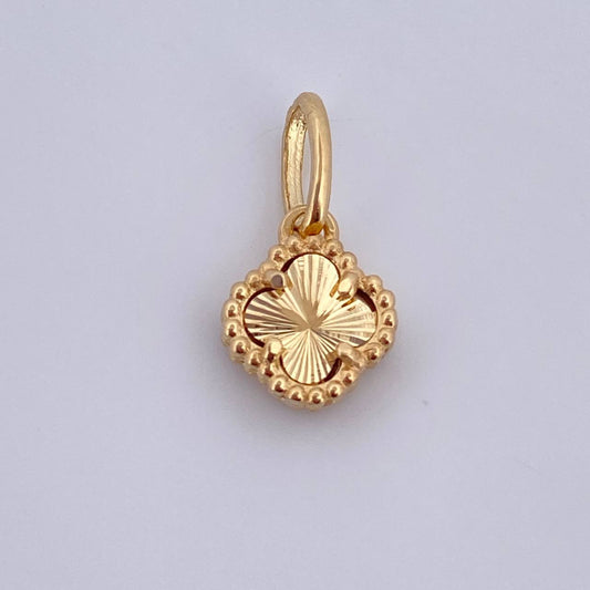 Clover Pendant 1.05gr / 1.5cm / 18K Yellow Gold Nac.Esp.