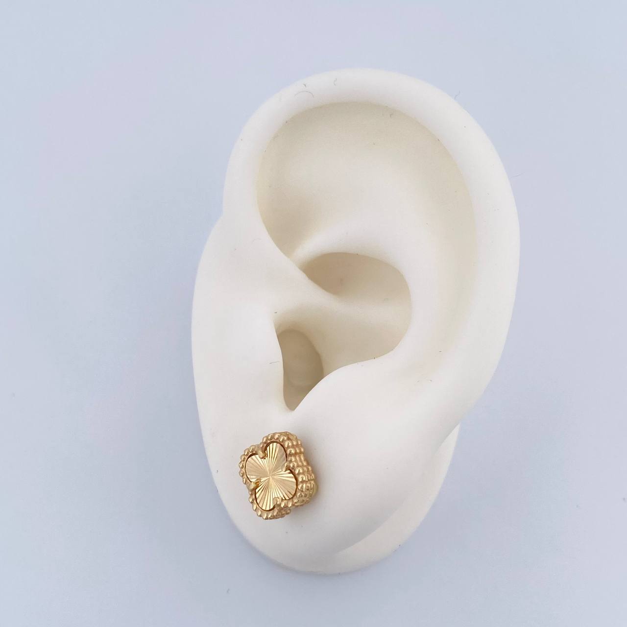 Clover Stud Earrings 2.6gr / Yellow Gold Nac.Esp. 18K &