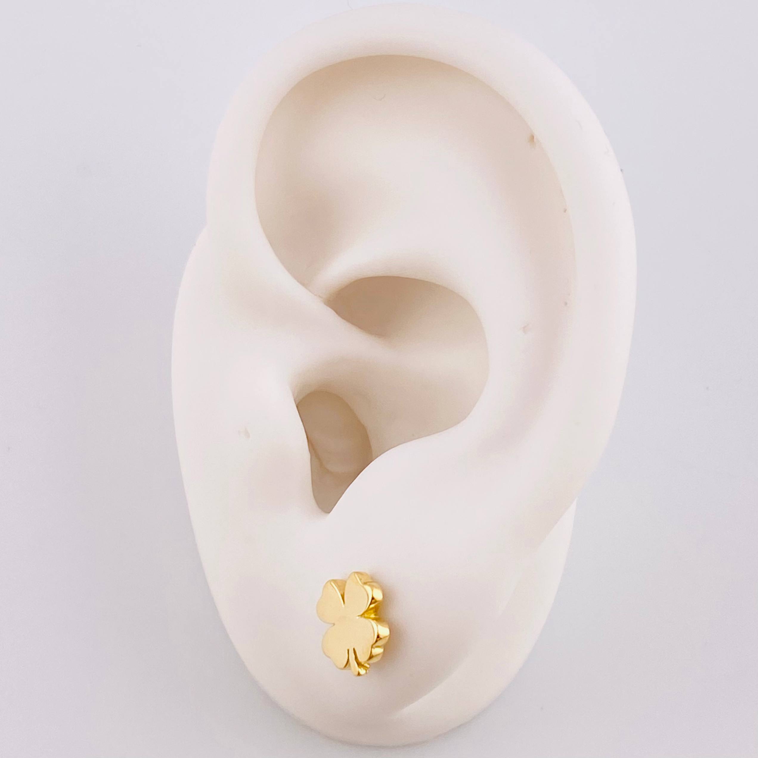 Stud Earrings Flower Clover 2.15 g / in / 8 mm Yellow Gold 18K