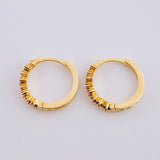 Candongas Carril Punteado 2.7 g / 1/2 in Oro Amarillo 18K