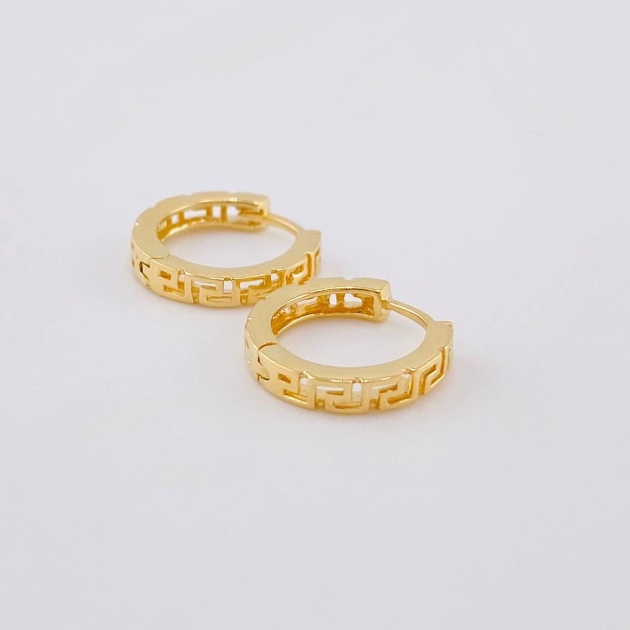 Candongas Tribal 1.85 g / 1/2 in Oro Amarillo 18K