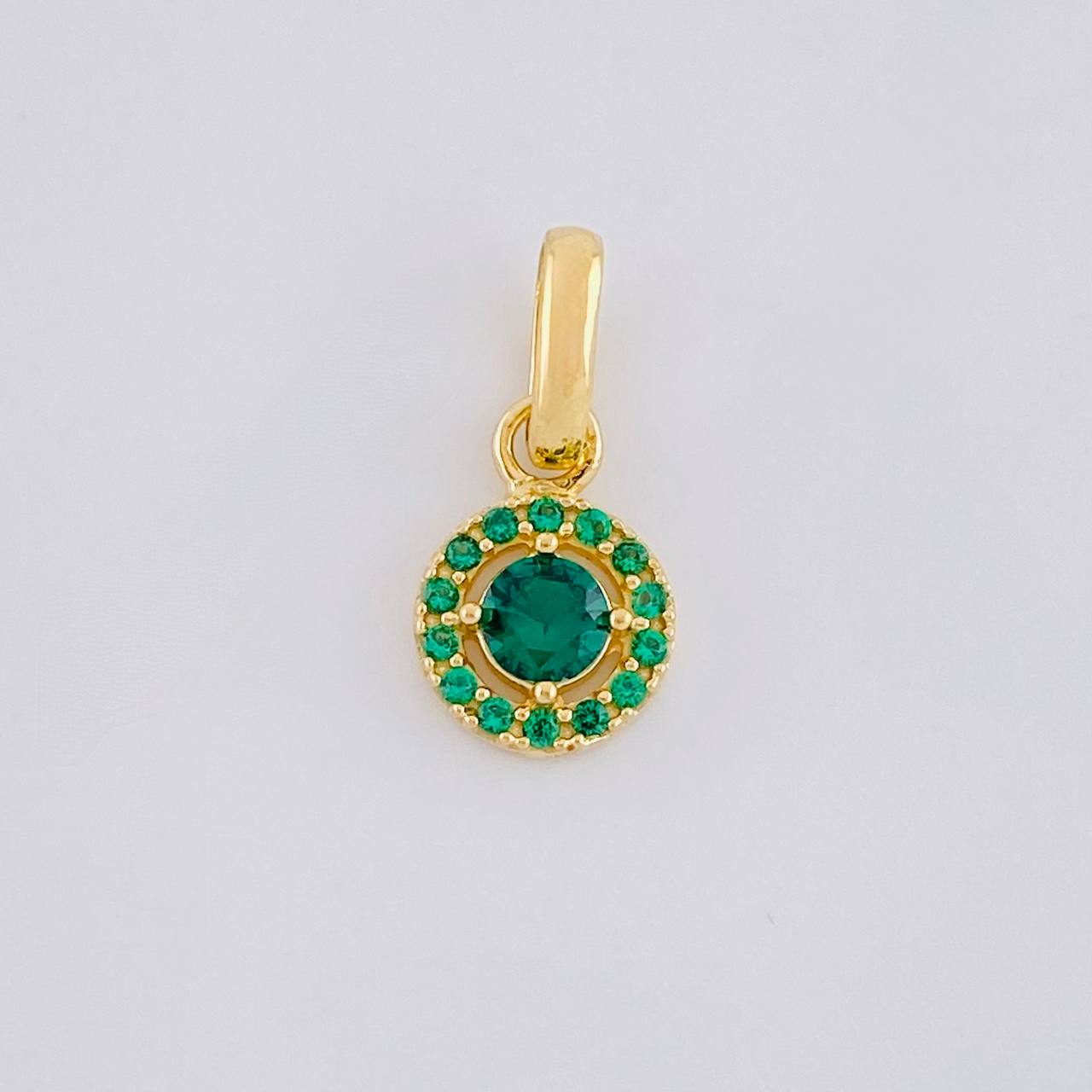 Dije Circular Tupido 0.85 g / 1/2 in Oro Amarillo 18K