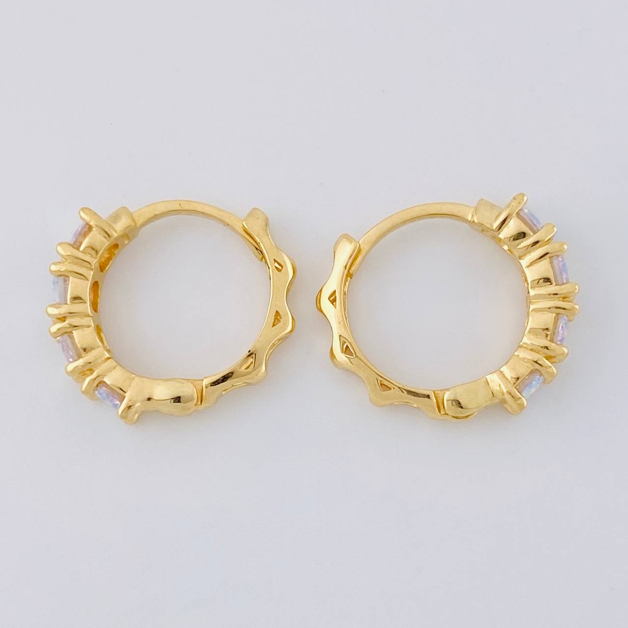 Candongas Aro Rupestre 3.55 g / 1/2 in Oro Amarillo 18K