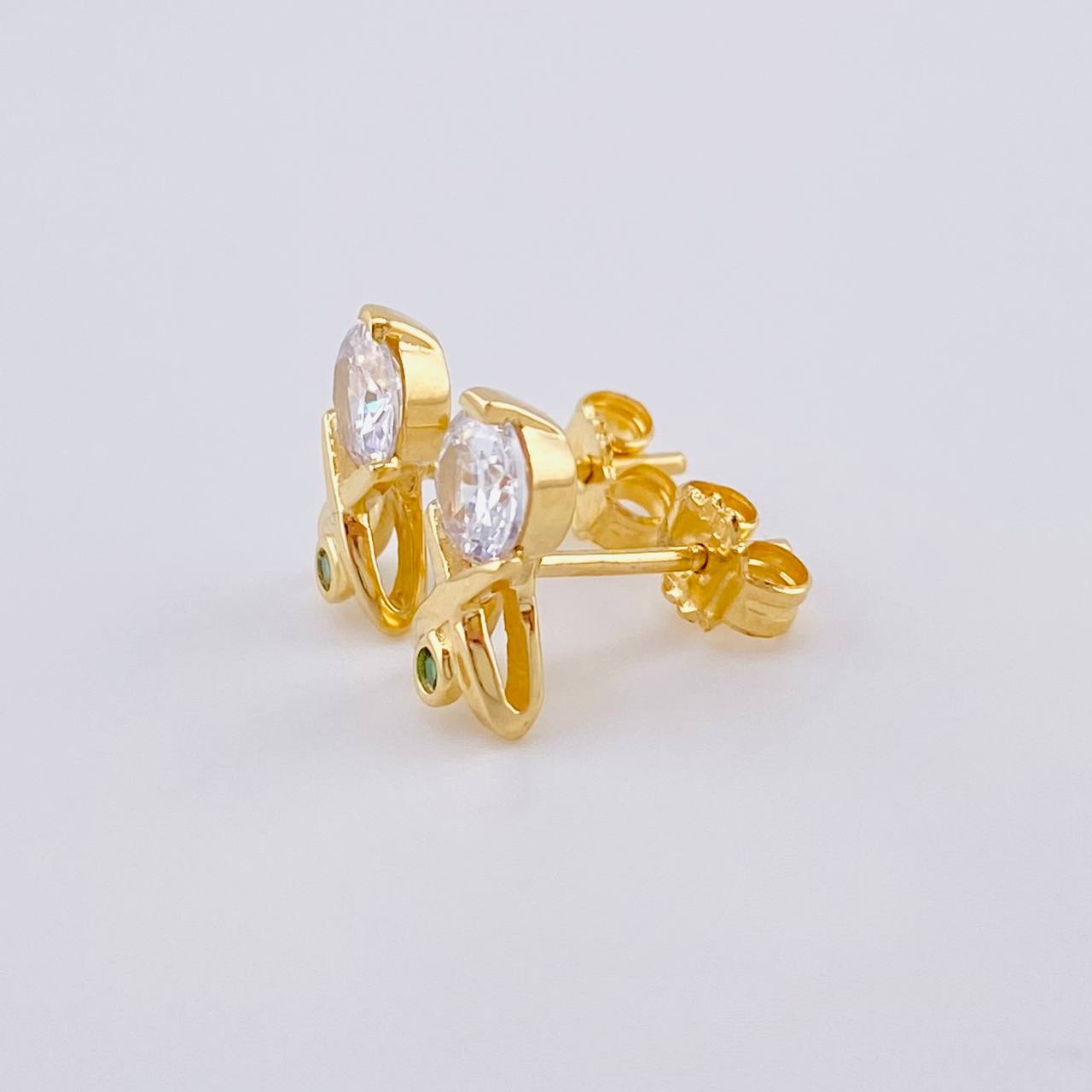 Stud Earrings Stone 2.2 g / in / 10.5 mm Yellow Gold 18K