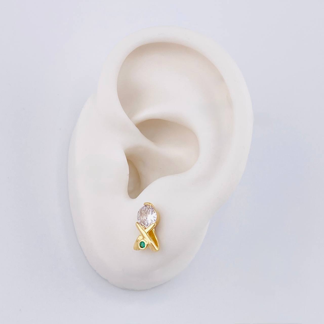 Stud Earrings Stone 2.2 g / in / 10.5 mm Yellow Gold 18K